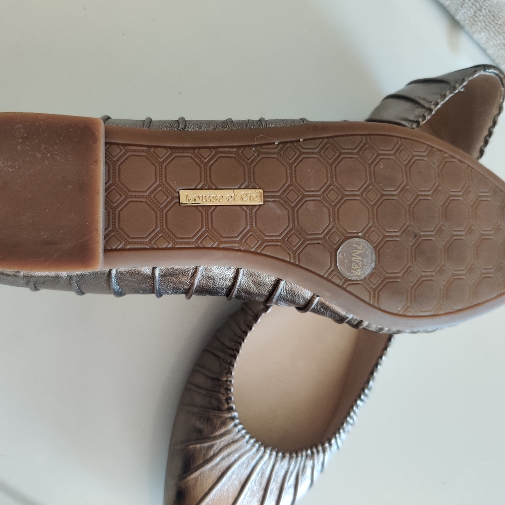 Louise et Cie Ashlin Pewter Leather Flats - Picture 2 of 5